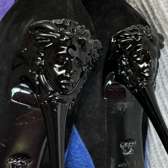 VERSACE Palazzo color block ambre suede knee-high heeled boots - Picture 9 of 10